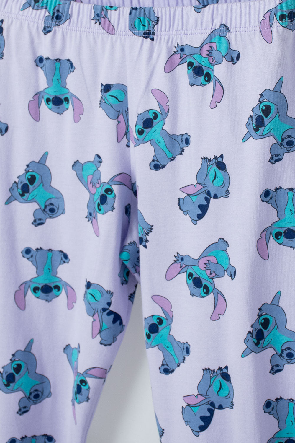 PIJAMA DE LILO Y STITCH MANGA LARGA MULTICOLOR PARA NIÑA