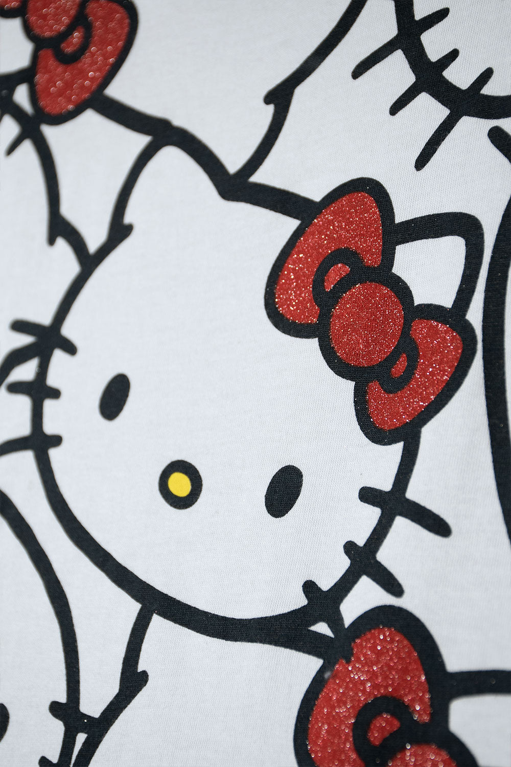 CAMISETA DE HELLO KITTY BLANCA Y ROJA MANGA CORTA PARA NIÑA