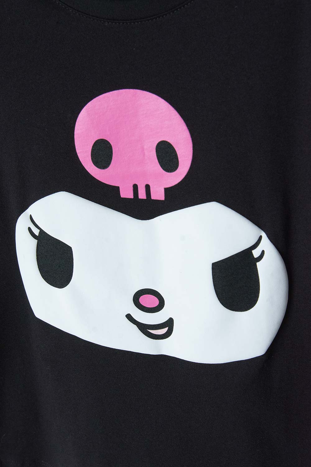 CAMISETA DE KUROMI NEGRA MANGA CORTA PARA NIÑA