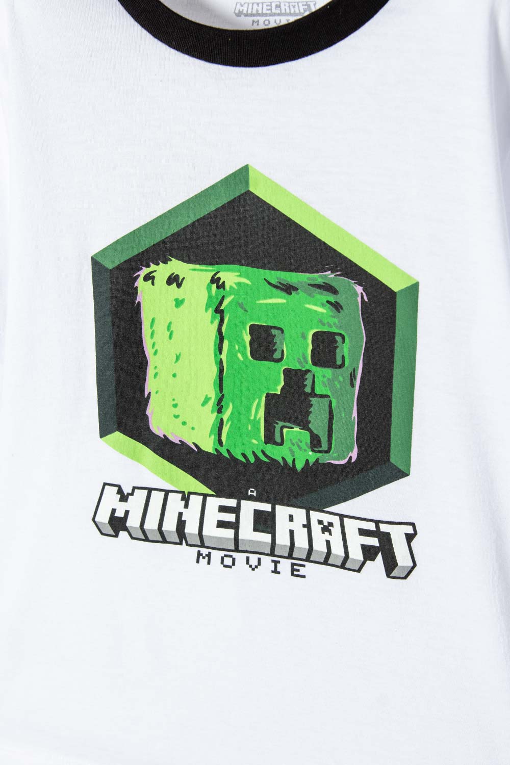 PIJAMA DE MINECRAFT BLANCA Y NEGRA DE BERMUDA PARA NIÑO
