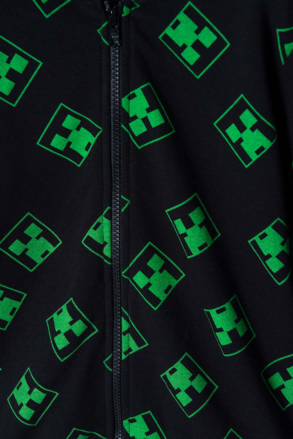 BUZO DE MINECRAFT NEGRO Y VERDE CON CAPUCHA PARA NIÑO