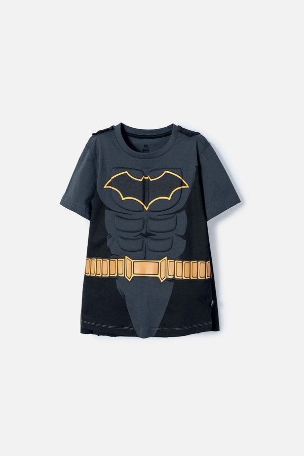 CAMISETA DE BATMAN CON CAPA GRIS Y NEGRO PARA NIÑO.