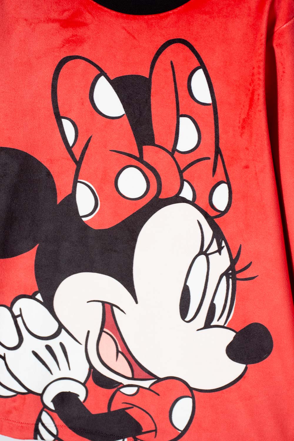 PIJAMA DE MINNIE MOUSE PANTALÓN LARGO MULTICOLOR PARA NIÑA