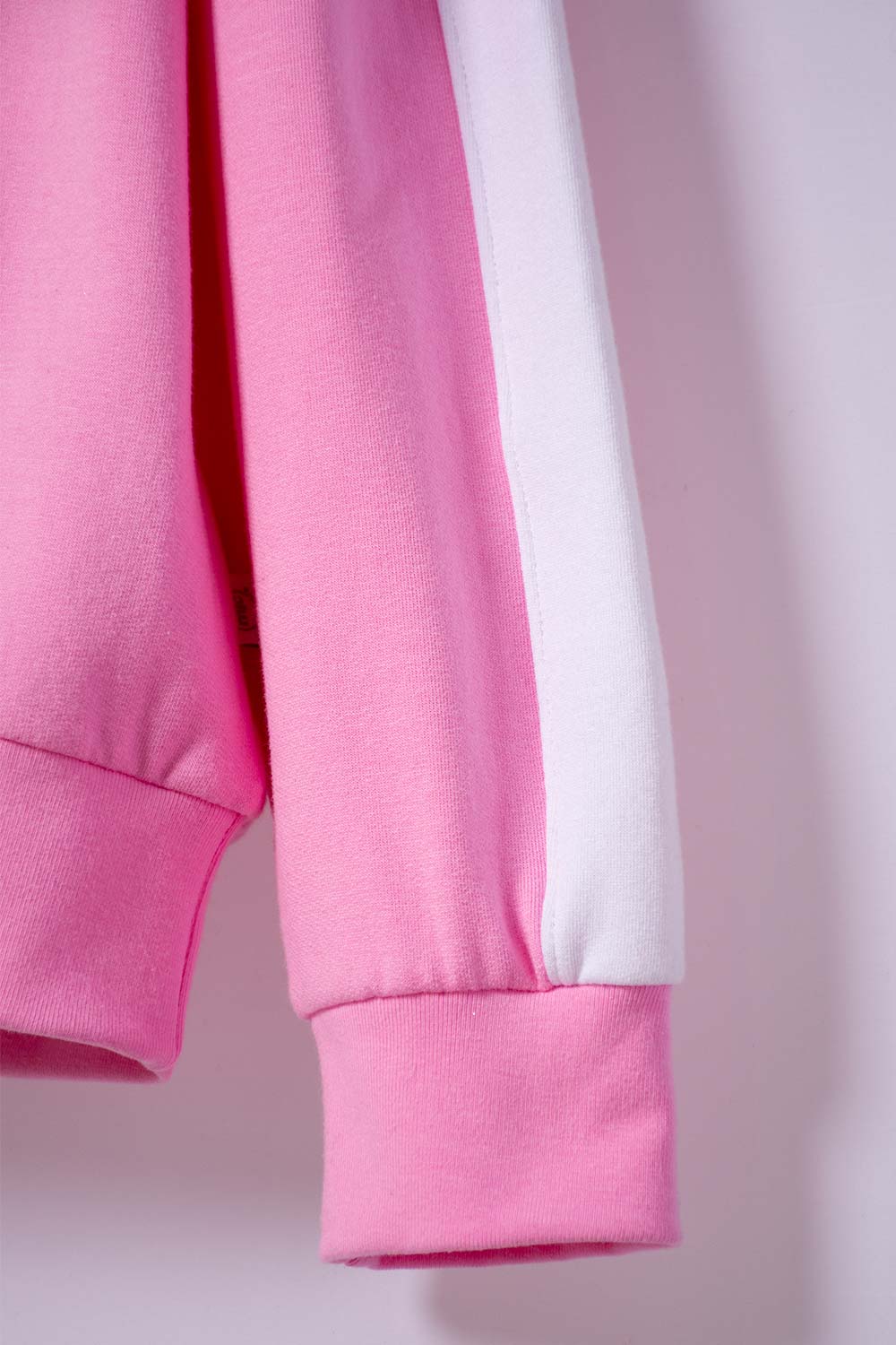 BUZO DE BARBIE CERRADO ROSADO PARA NIÑA