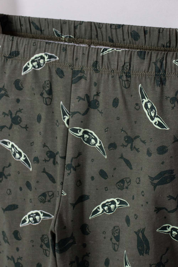 PIJAMA DE MANDALORIAN PANTALÓN LARGO MULTICOLOR PARA NIÑO