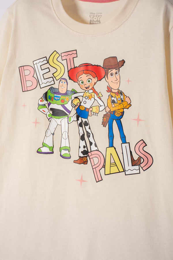 CONJUNTO DE TOY STORY CON SHORT ALMENDRA PARA NIÑA