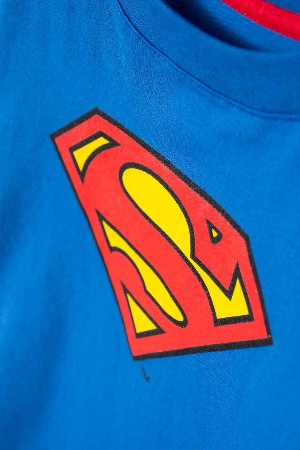 CAMISETA DE SUPERMAN CUELLO REDONDO AZUL PARA NIÑO 2T A 5T