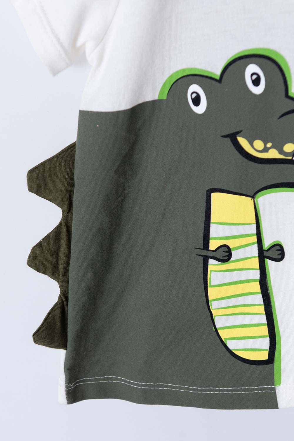 CONJUNTO LITTLEMIC  CON PANTALÓN VERDE Y BLANCO PARA BEBÉ NIÑO
