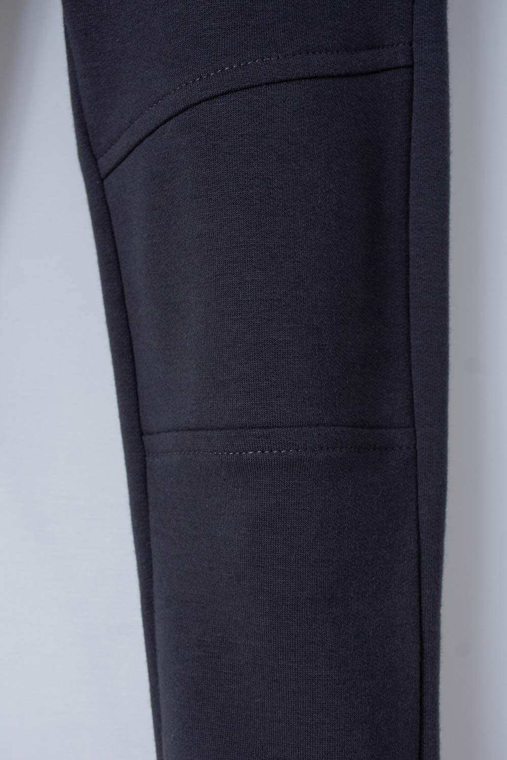 JOGGER LITTLEMIC CON CORDÓN GRIS PARA NIÑO