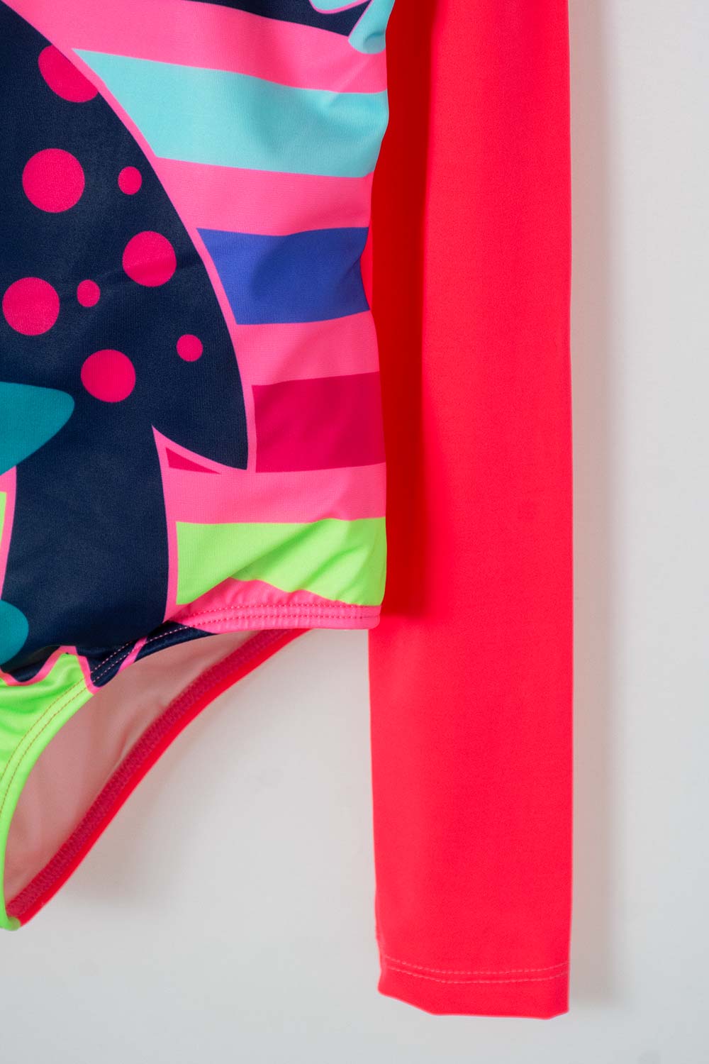 VESTIDO DE BAÑO MIC MANGA LARGA ENTERO MULTICOLOR PARA NIÑA