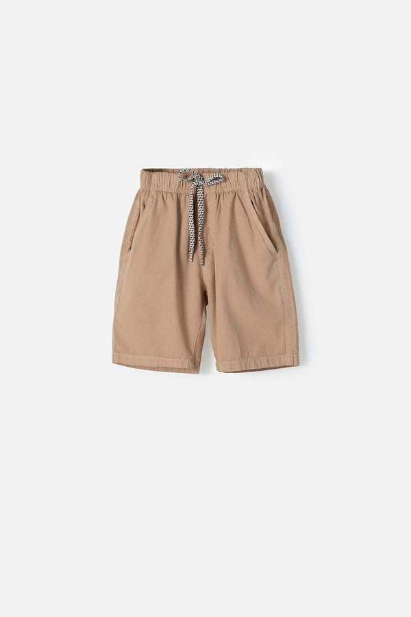 BERMUDA DE MIC CON CORDÓN CAQUI PARA NIÑO