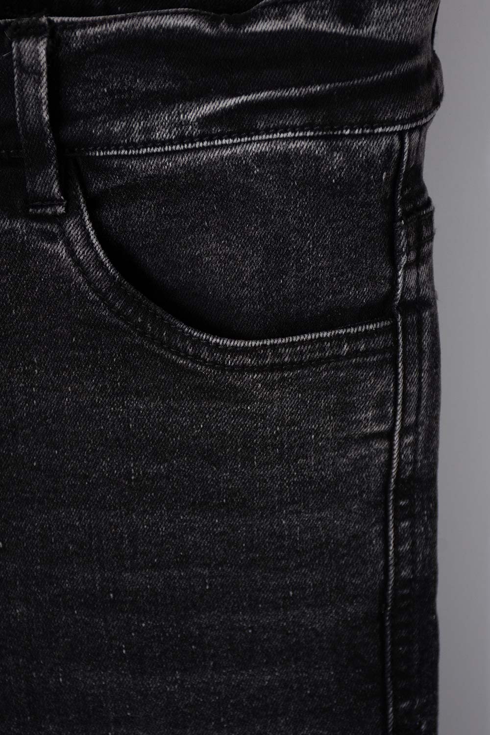 JEAN DE MIC CON BOLSILLOS OSCURO PARA NIÑO