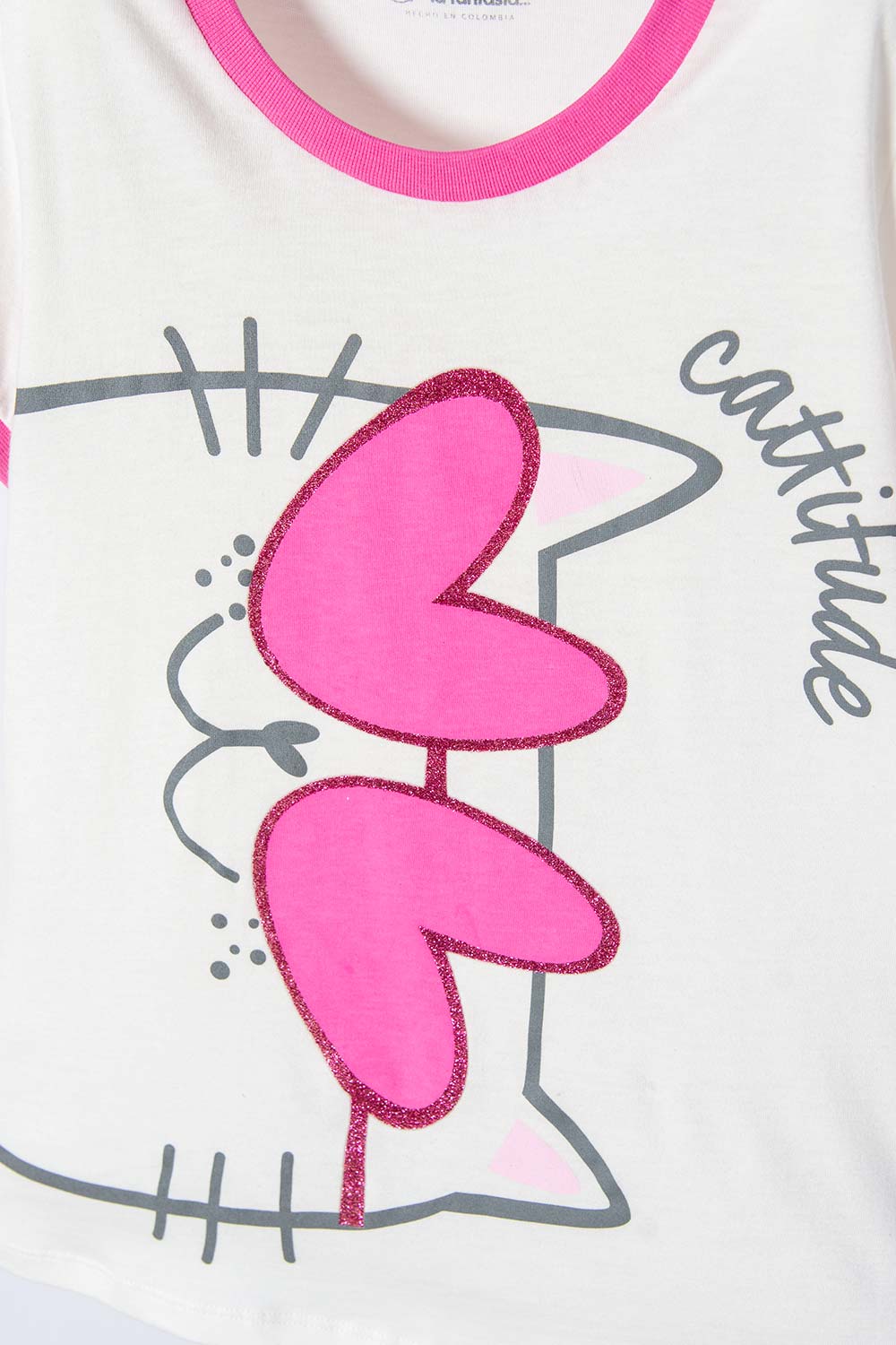 PIJAMA DE MIC 3 PIEZAS MARFIL Y ROSADO PARA NIÑA