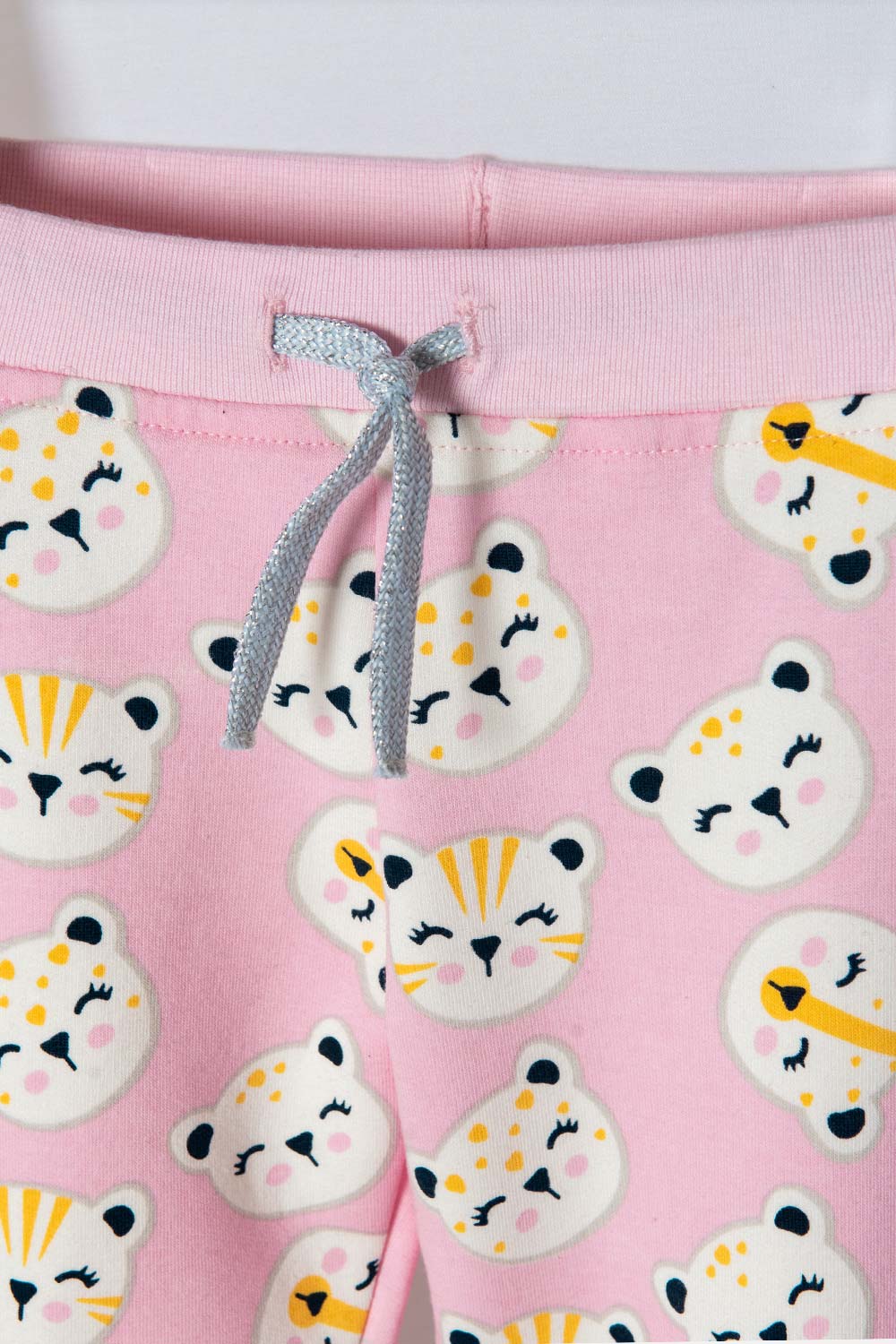 CONJUNTO DE LITTLEMIC CON PANTALÓN LARGO ROSADO PARA NIÑA 2T A 6T