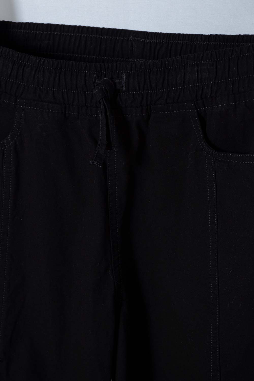 JOGGER DE MIC CON CORDÓN PARA NIÑA