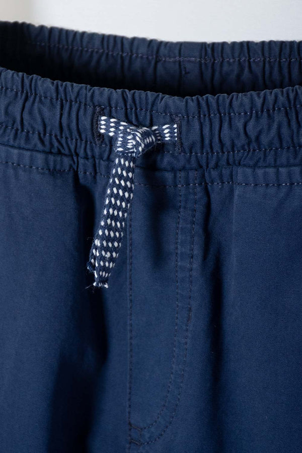 JOGGER DE LITTLEMIC CON CORDÓN AZUL PARA NIÑO 2T A 5T