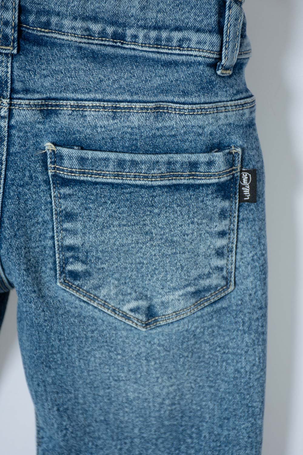 JEAN DE LITTLEMIC AZUL OSCURO PARA NIÑO 2T A 5T