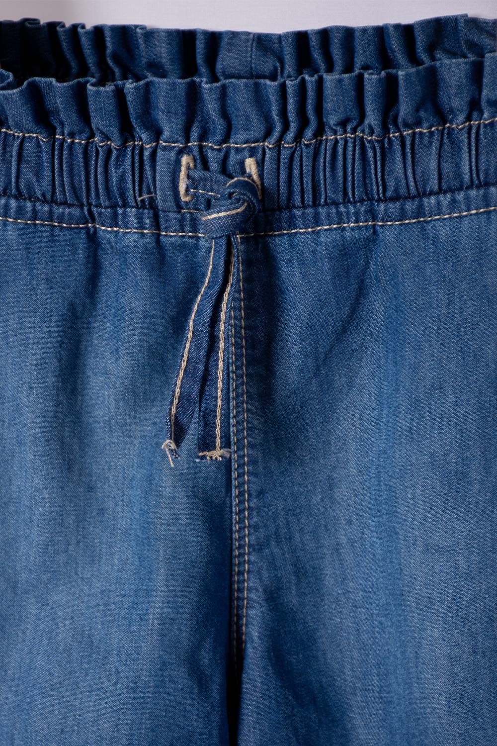 SHORT DE LITTLEMIC CON CORDÓN AZUL PARA NIÑA 2T A 5T