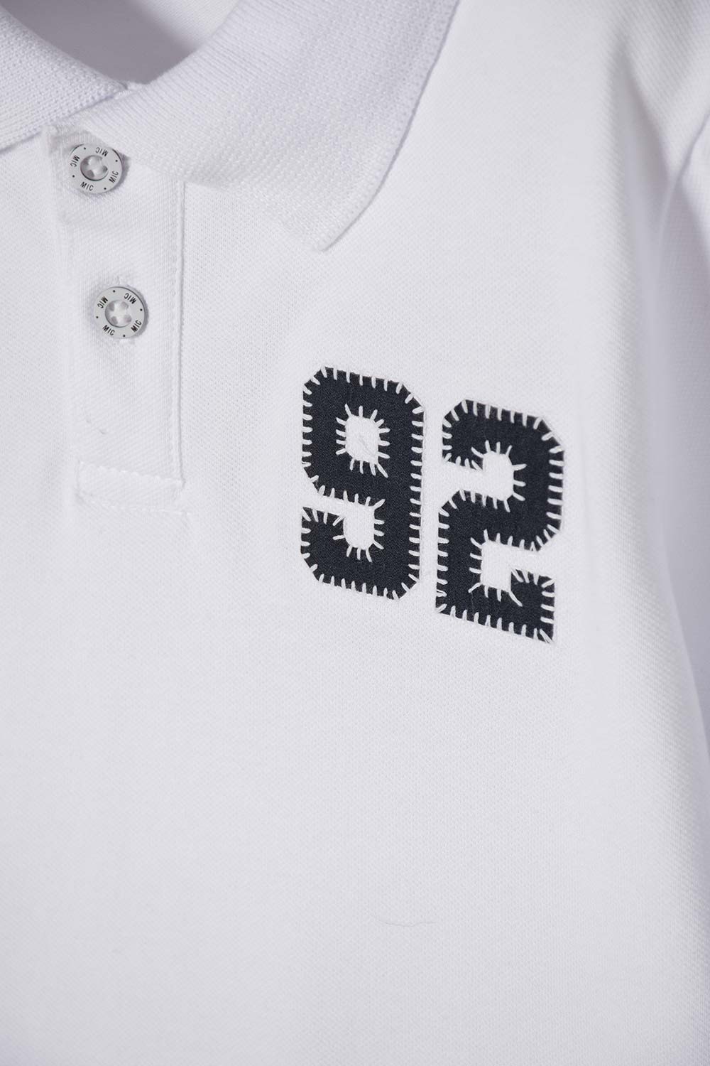 CAMISETA TIPO POLO MIC BLANCO PARA NIÑO