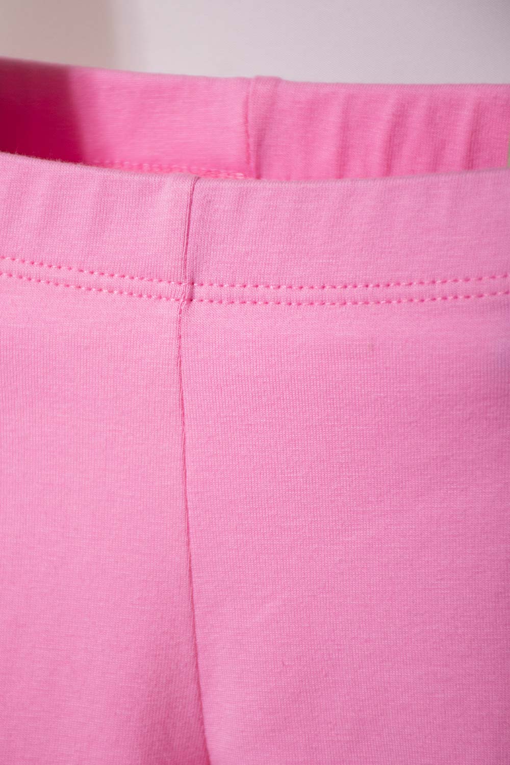 CONJUNTO DE HELLO KITTY MULTICOLOR DE PANTALÓN LARGO PARA BEBÉ NIÑA
