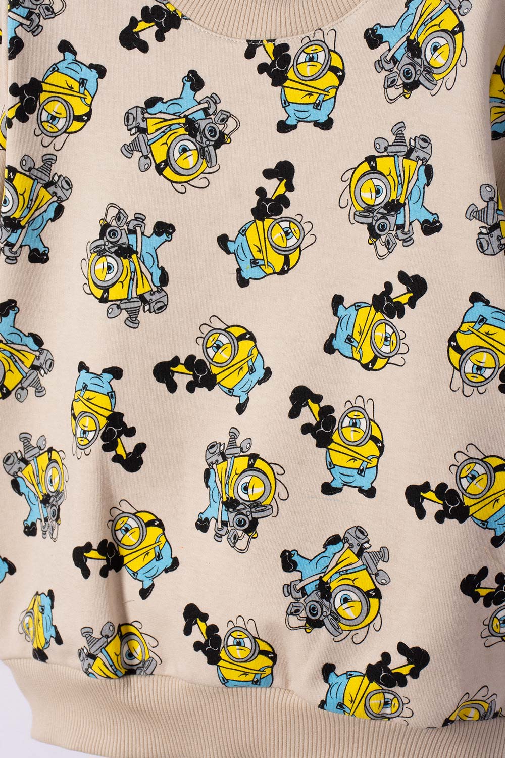 CONJUNTO LOS MINIONS PANTALÓN LARGO CAQUI PARA NIÑO 2T A 6T